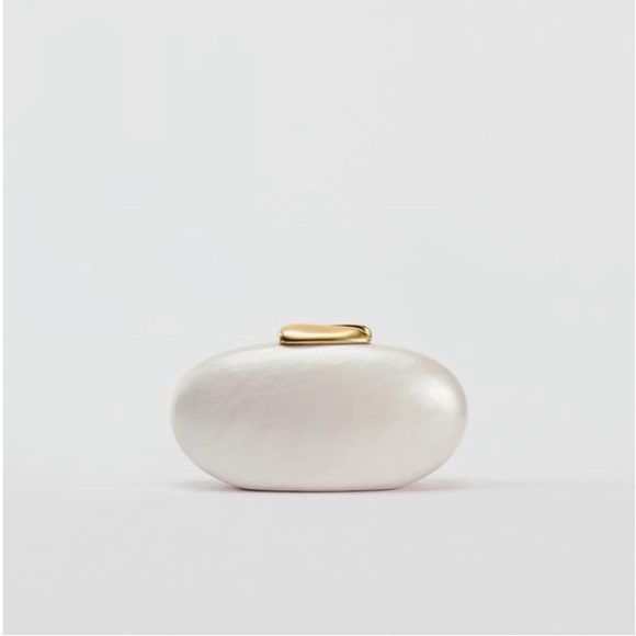 Zara Gold Closure Box Clutch ✨ - Picture 1 of 3